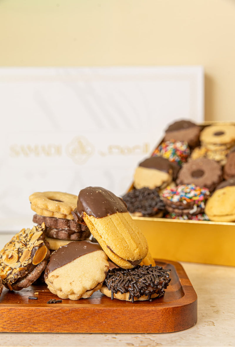 Assorted petits fours cookies